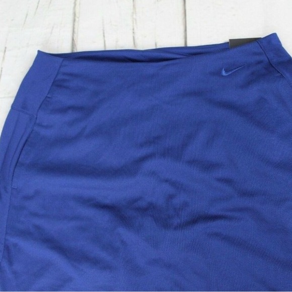 BRAND NEW WITH TAGS - NIKE DRI-FIT GOLF SKIRT (BLUE/NAVY, XS) - Picture 3 of 7